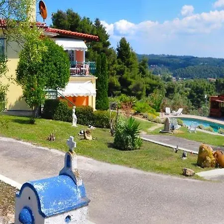 Elani Hébergement de vacances *